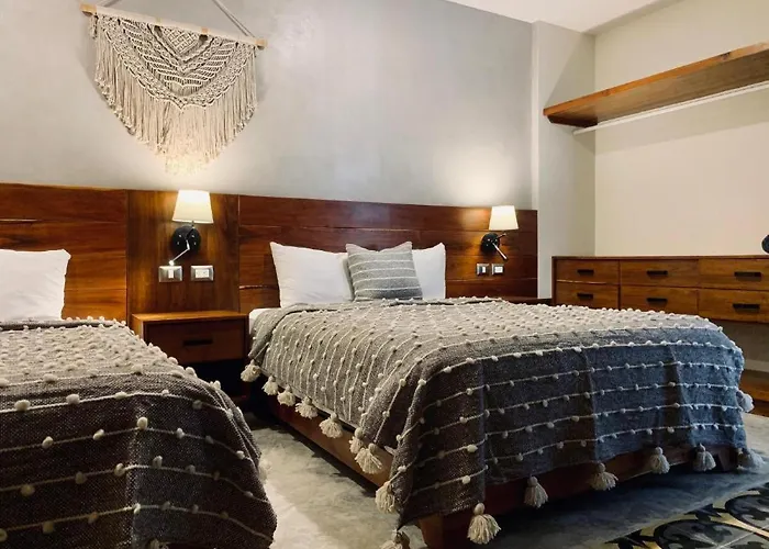 Pensión In Studio - Luxury Suites La Veleta *